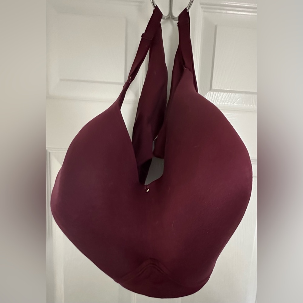 Cacique Bra - Size 50DDD